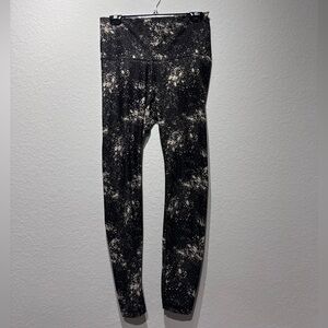 Black and White Splatter Print Leggings